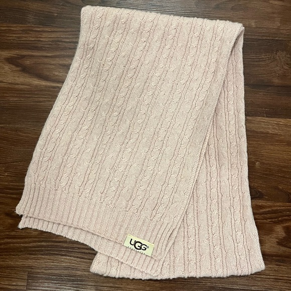 UGG Australia Accessories - UGG Australia Cashmere Scarf in Pale Pink 72”/11”